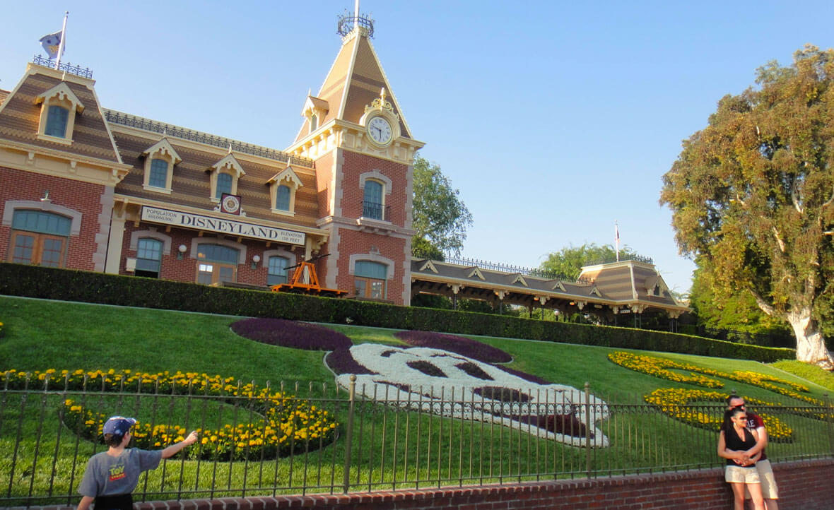 Disneyland Refurbishments Closings disneyland-refurbishments-closings