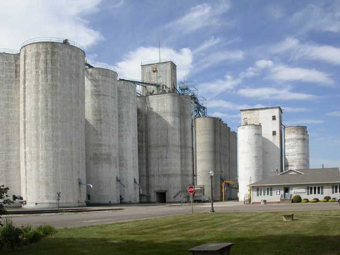 Heartland Coop Loc Prairie City