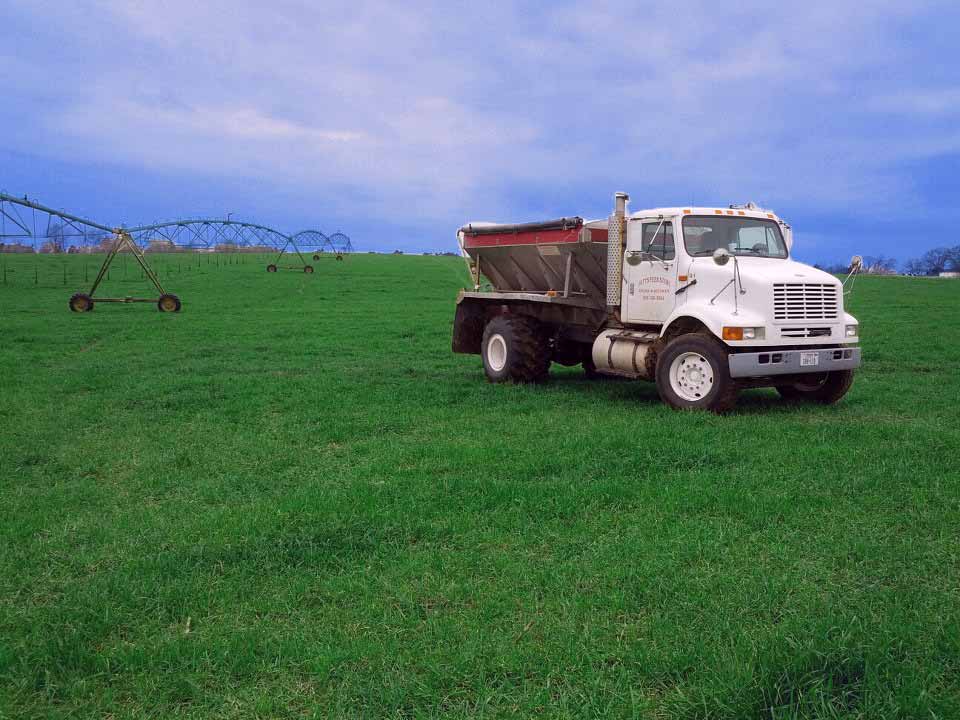 Fertilizer Spreader Truck