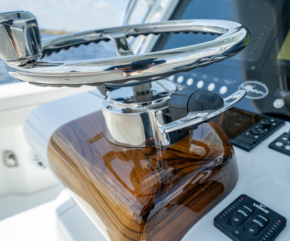 Valhalla designed paddle controls to adjust the jackplate and trim without taking your hands off the wheel. 