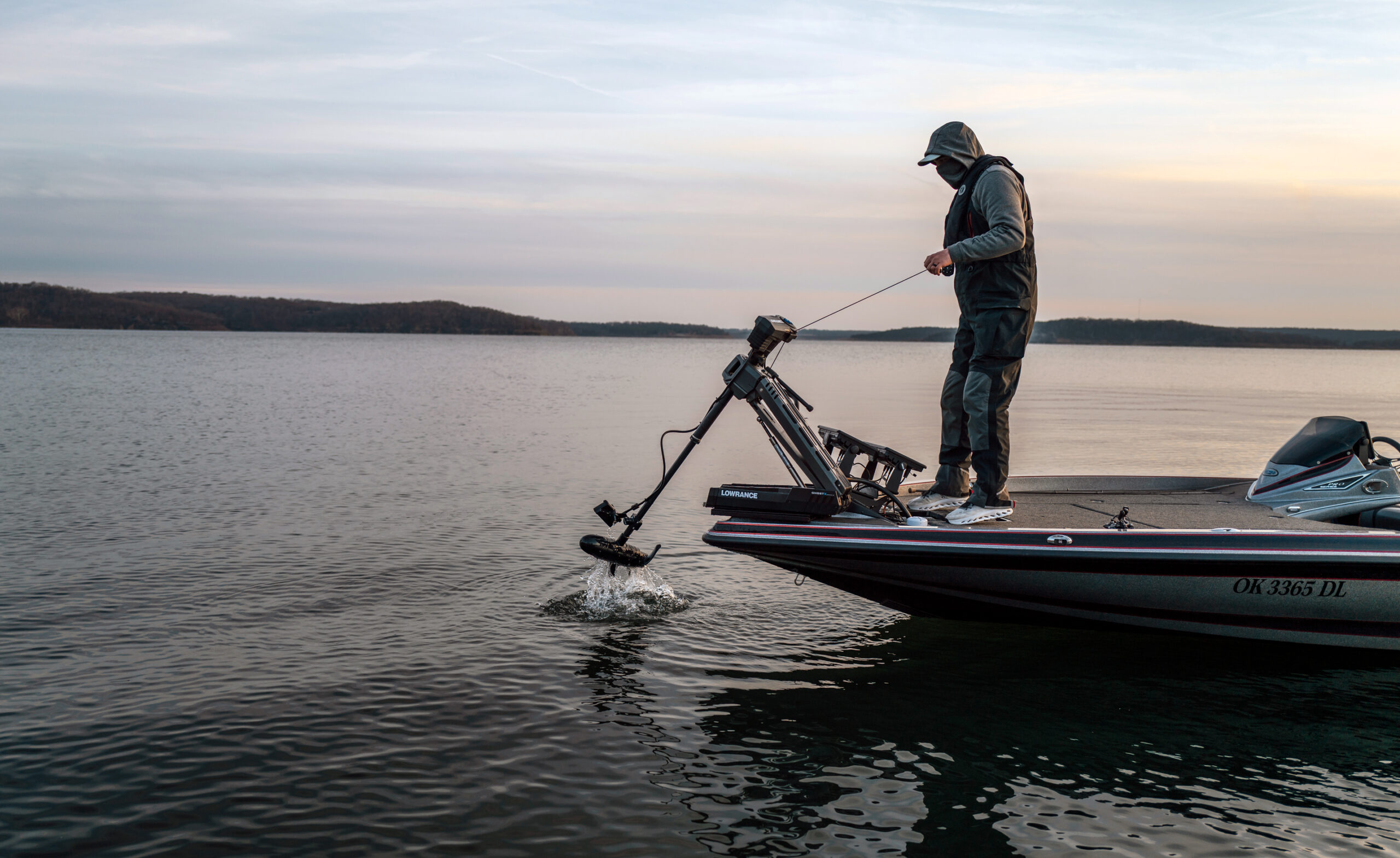 Lowrance Ghost X trolling motor