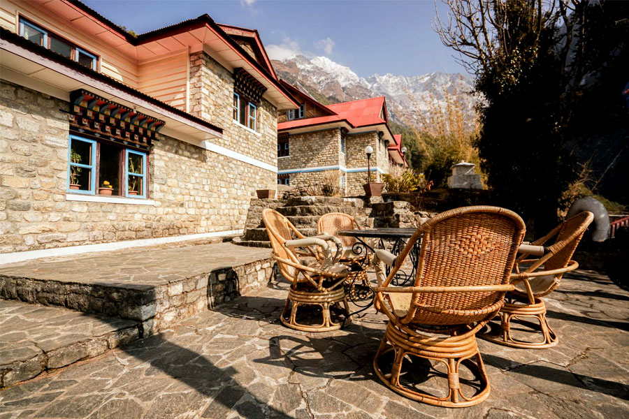 Everest Summit Lodge