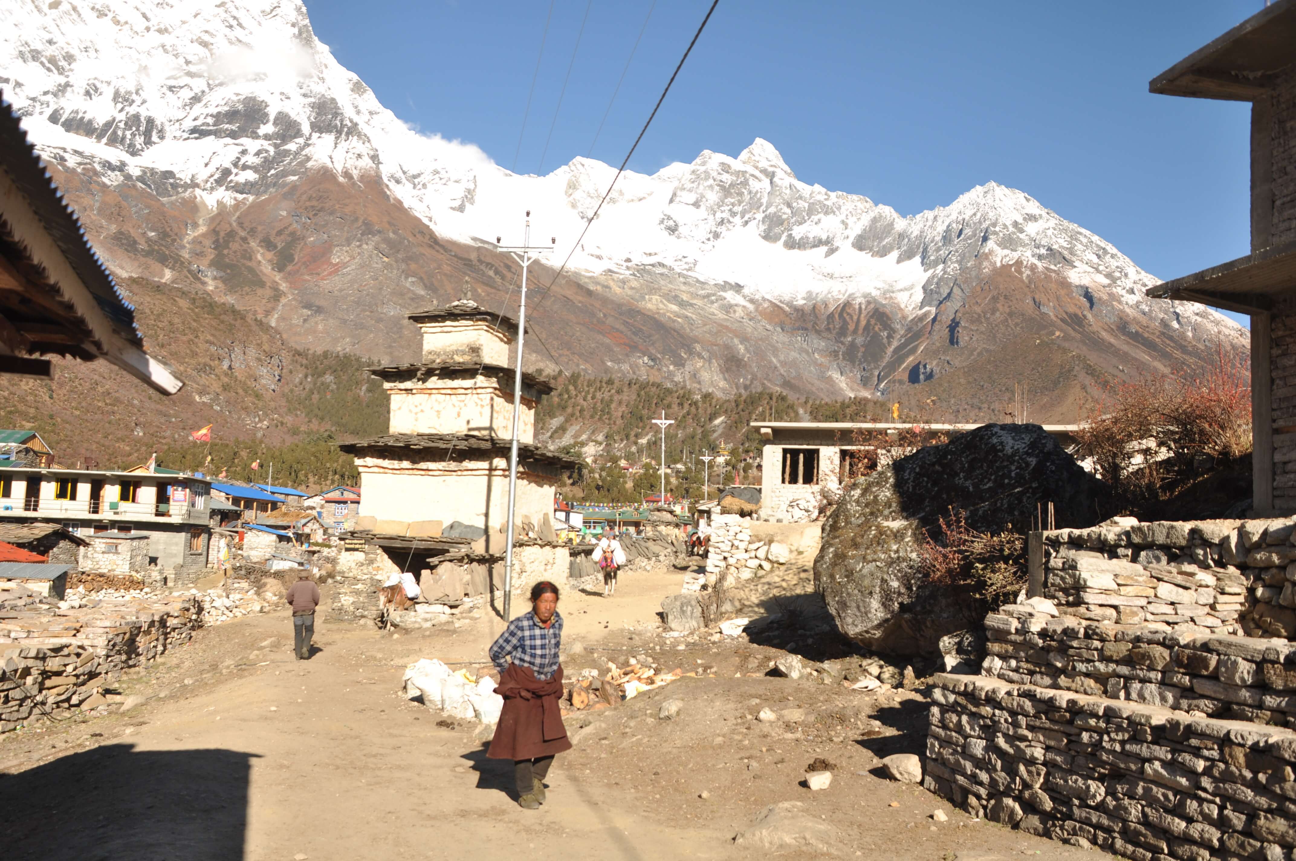 En Route to Manaslu