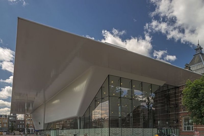 20120906174444-stedelijknieuwbouwjohnlewismarshall_original