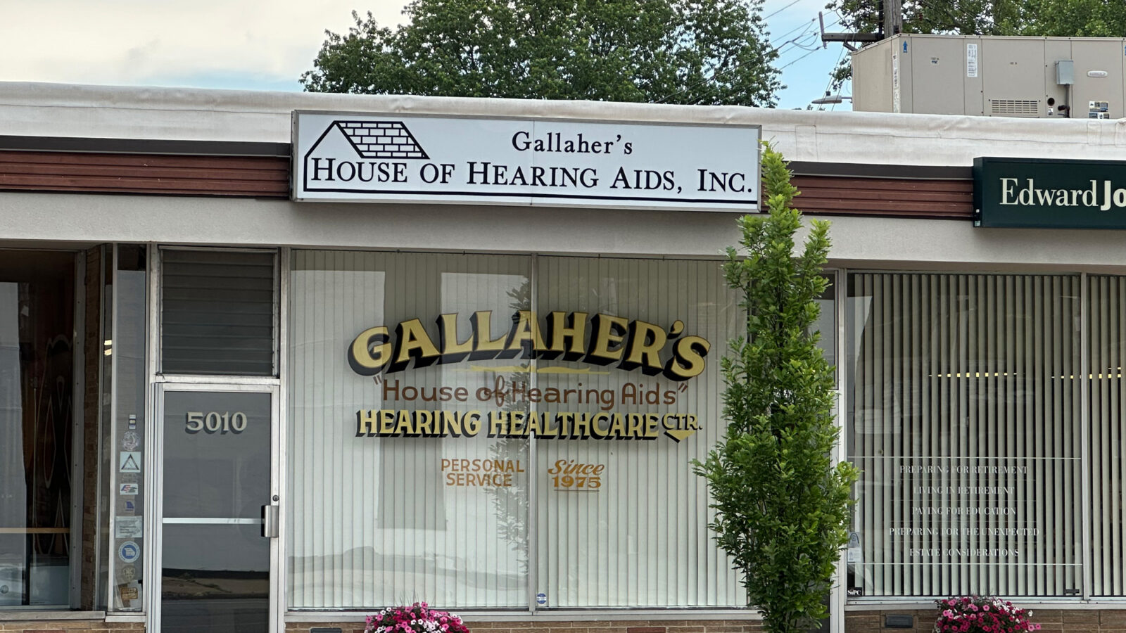 gallahers house of hearing aids storefront