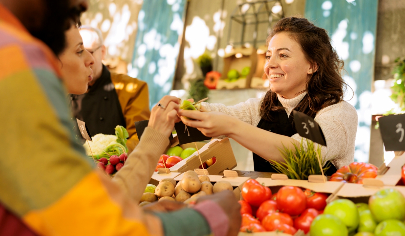 late summer farmers market selling vegetables