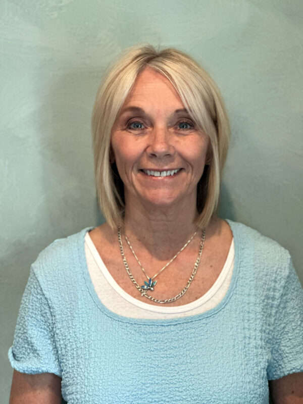 headshot Barbara Woods