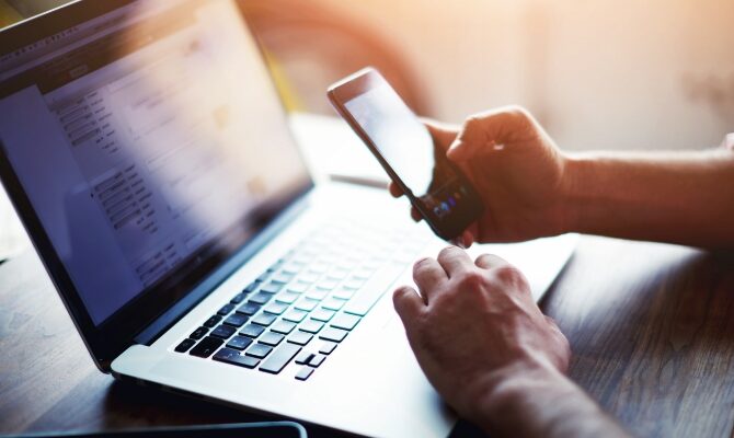 cta 3 photo on devices@2x