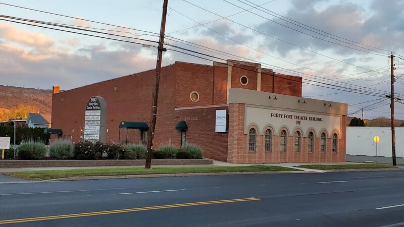 family hearing center exterior