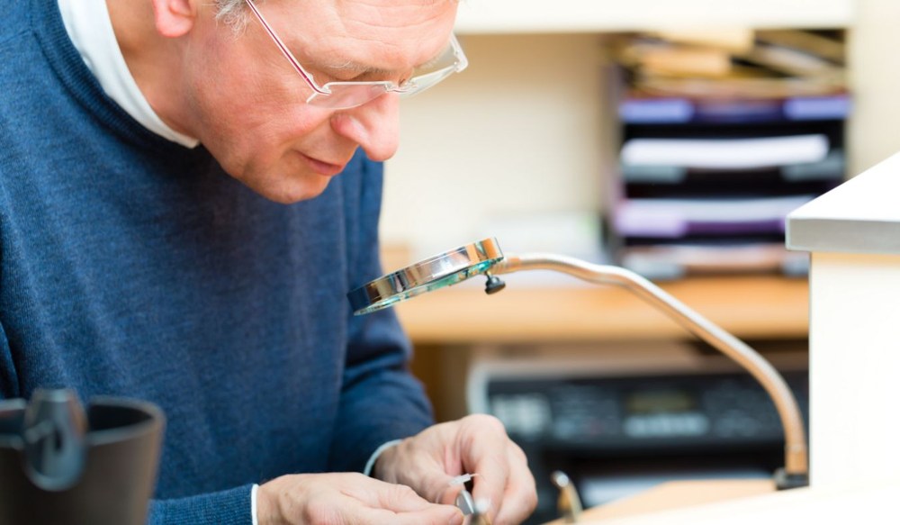hearing aid repair closeup