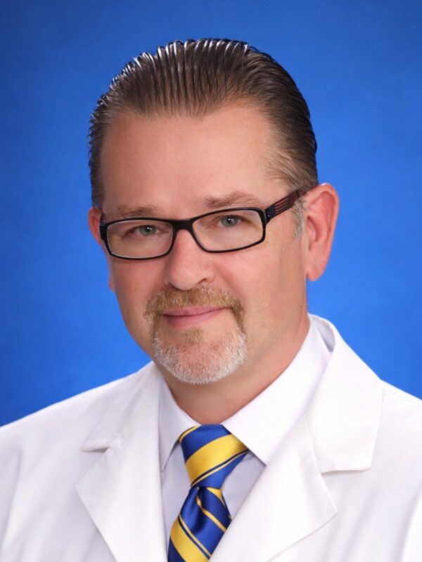 9892DADA 3562 44C7 BF17 27CDFC7C6347