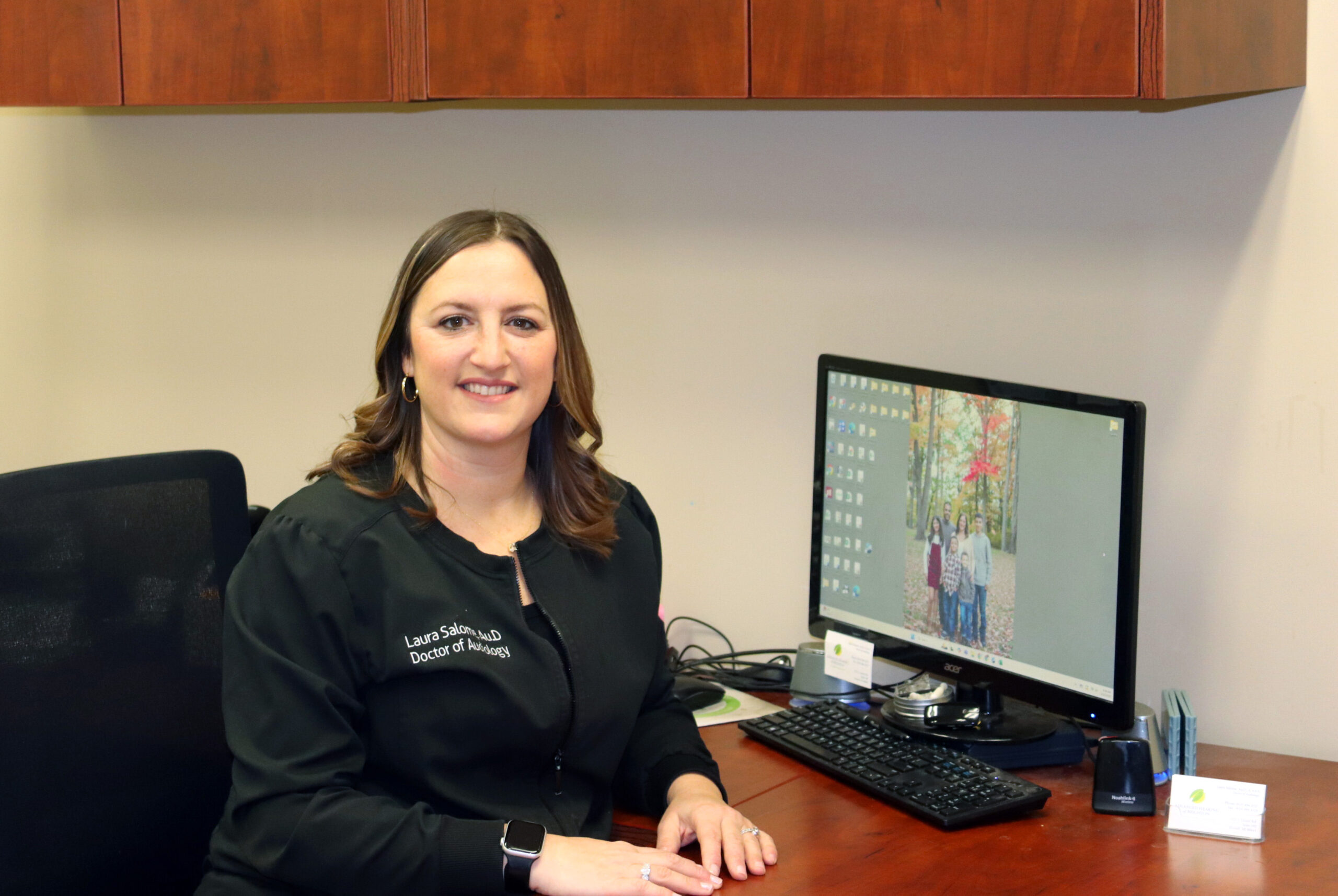 Laura Salome sitting in office 4
