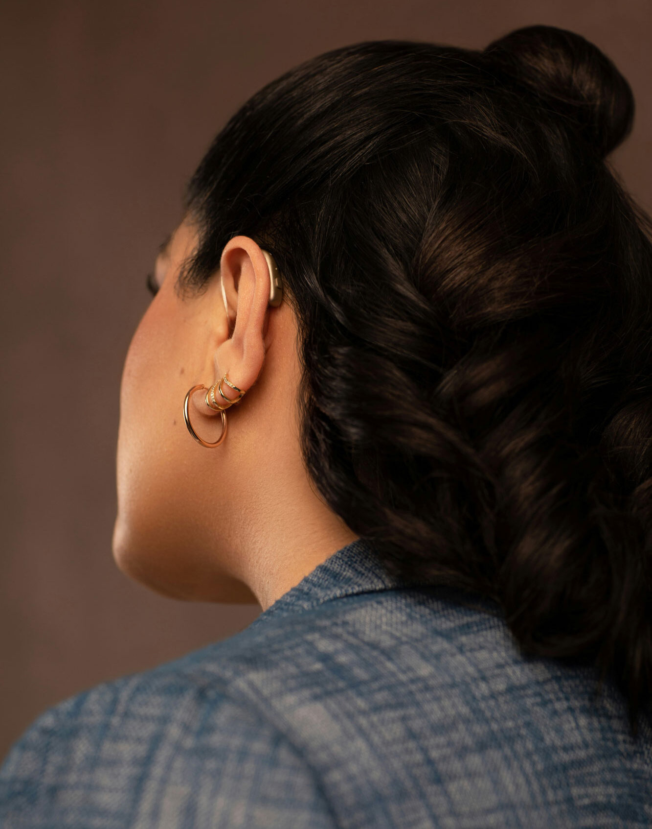 woman wearing bte hearing aids