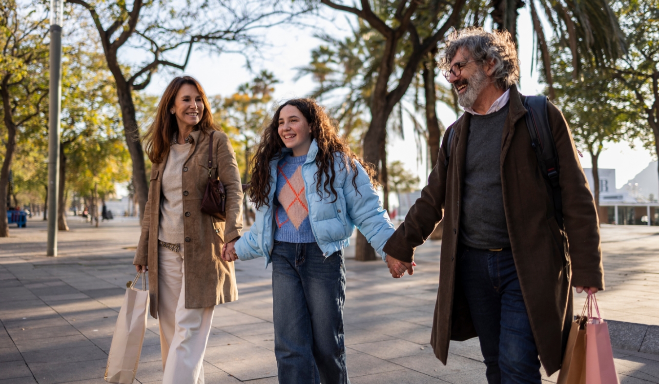 family shopping during autumn