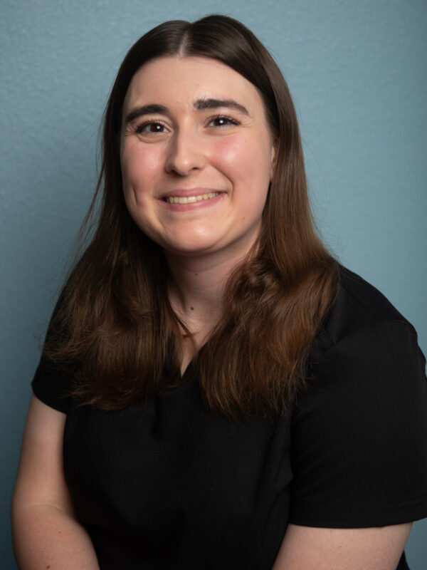 Dr Hannah Burch Headshot