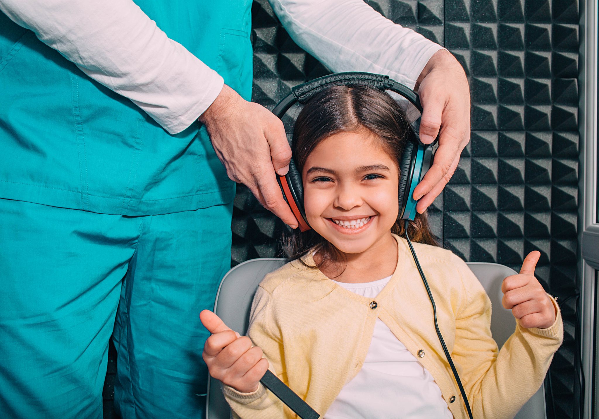 when-should-you-see-a-hearing-instrument-specialist-better-hearing