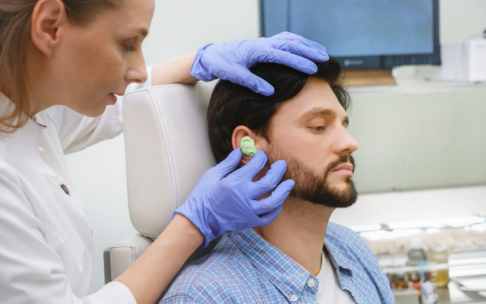 Making Custom earplugs by doctor