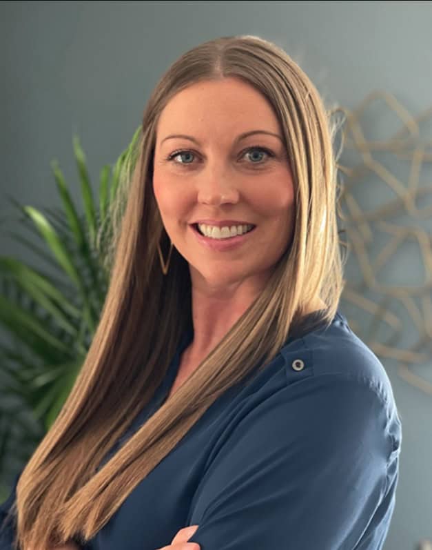 Chelsea Hutton's Instagram, Twitter & Facebook on IDCrawl
