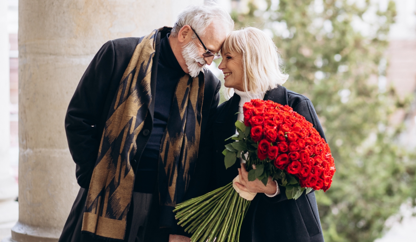 husband gifted wife roses for valentines day