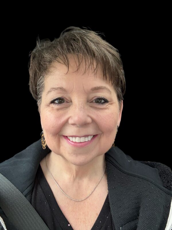 staff Tina Maris