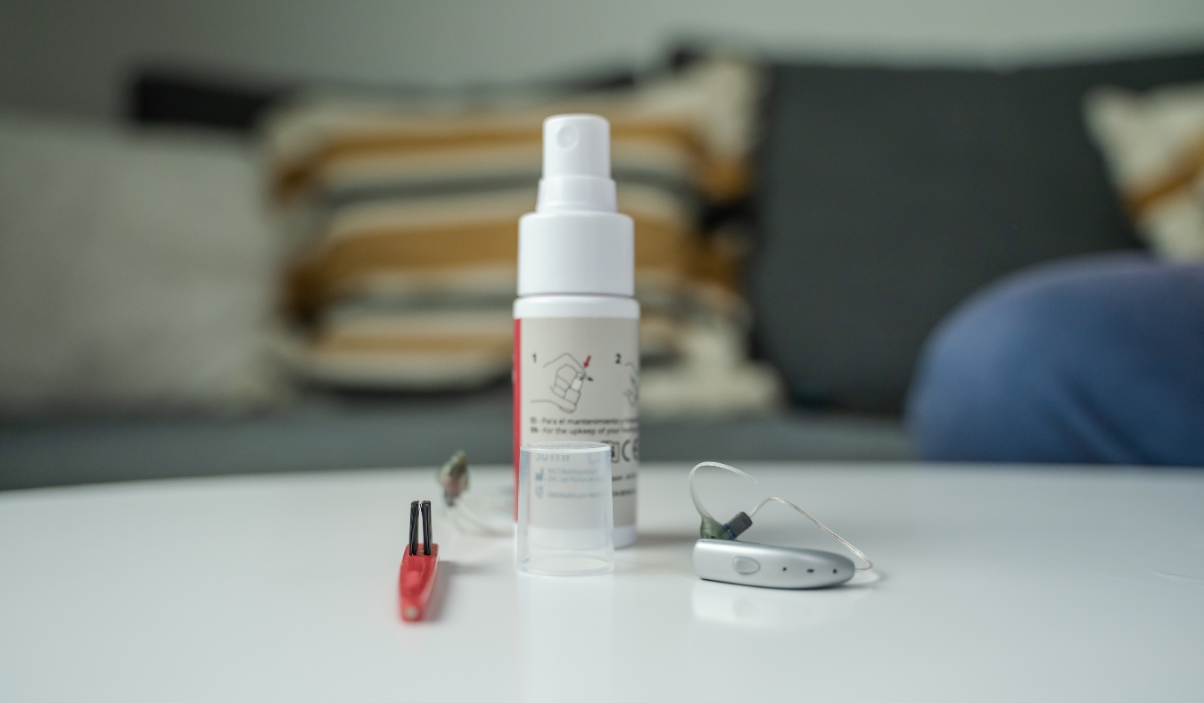 hearing aid cleaning kit brush