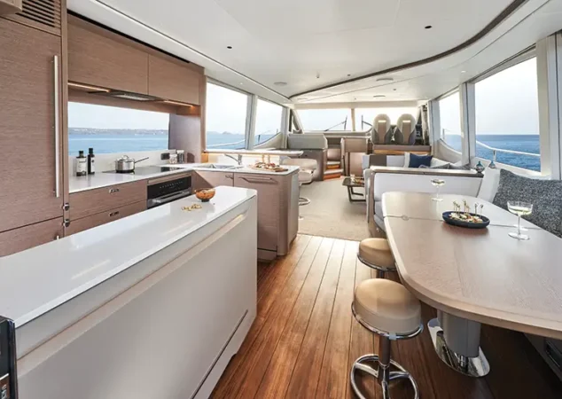 y72-interior-saloon-2