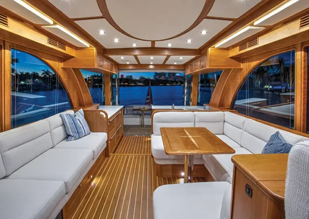 Sabre_58_Interior_Photo