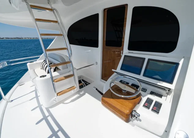 Viking 90 enclosed bridge aft control station