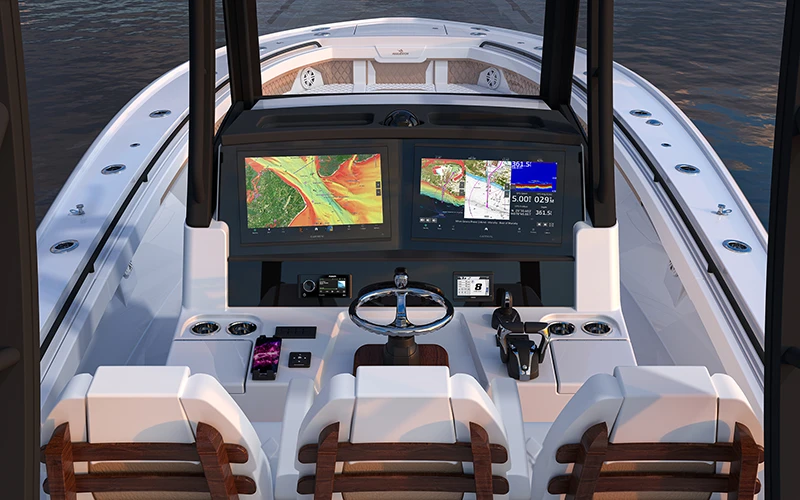 Regulator 35 Helm Station