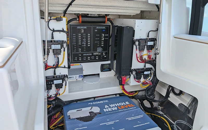 Regulator 35 E-Hub Lithium Battery System