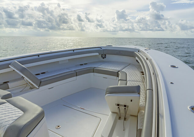 New Regulator 41 For Sale at Bluewater Yacht Sales 60