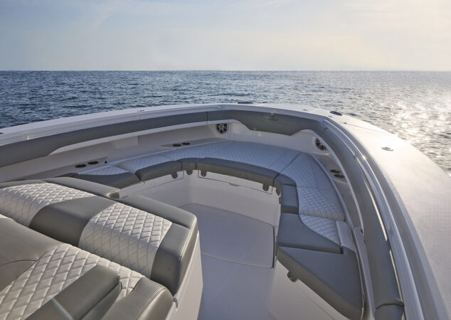 Forward helm view of a Regulator 37