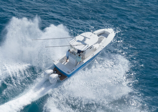 Regulator 31 center console fishing boat at speed