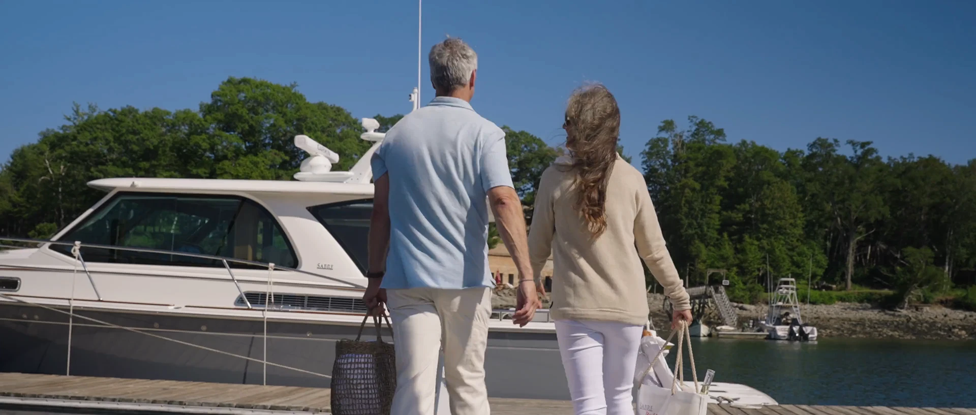 Sabre 43 Salon Express Hero Video