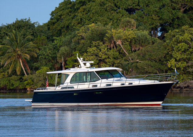 Sabre 51 Running