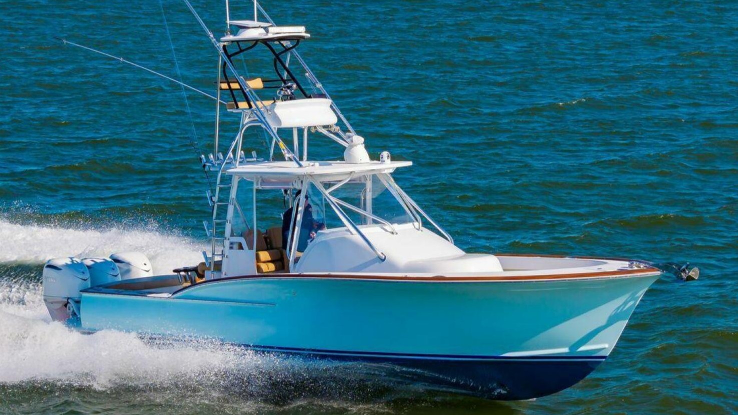 2024 Caison 38