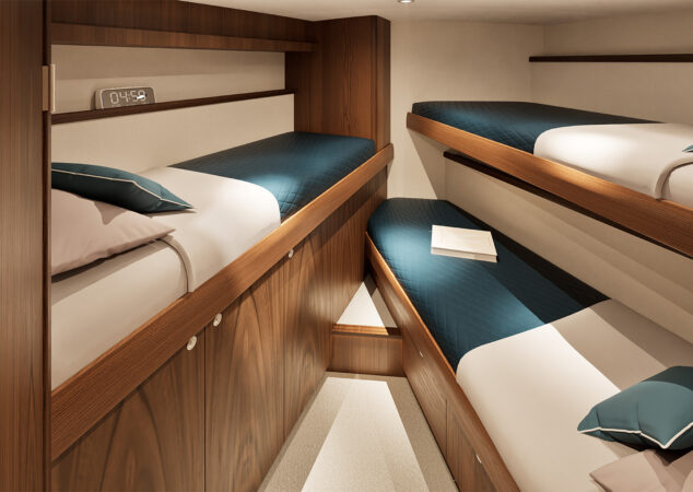 Hatteras 77 Convertible Forward Bunk Arrangement