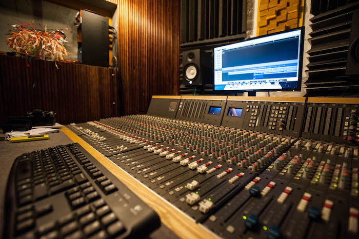 podcast-tools-recording-studio
