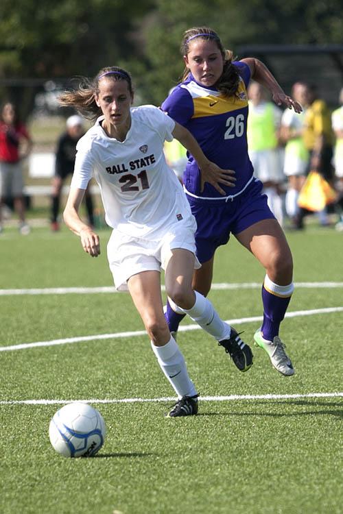 SOCCER: Freshmen key as Ball State soccer moves to 2-0