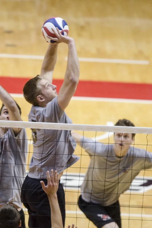 MEN'S VOLLEYBALL: No lack of leadership as season nears