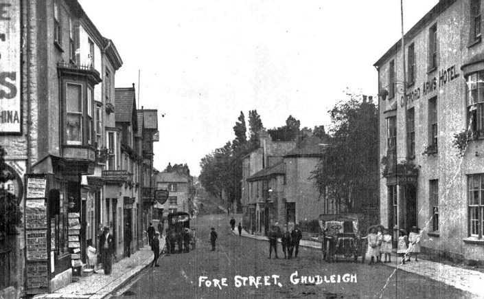 Fore Street & Clifford Arms (date unknown) Fore Street & Clifford Arms, Chudleigh
