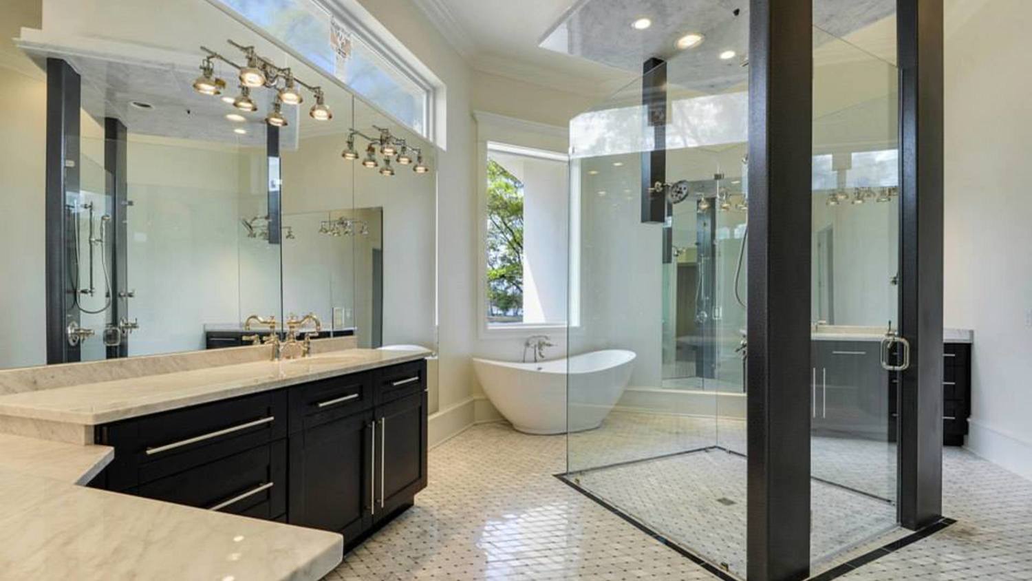 St Tammany Glass Home