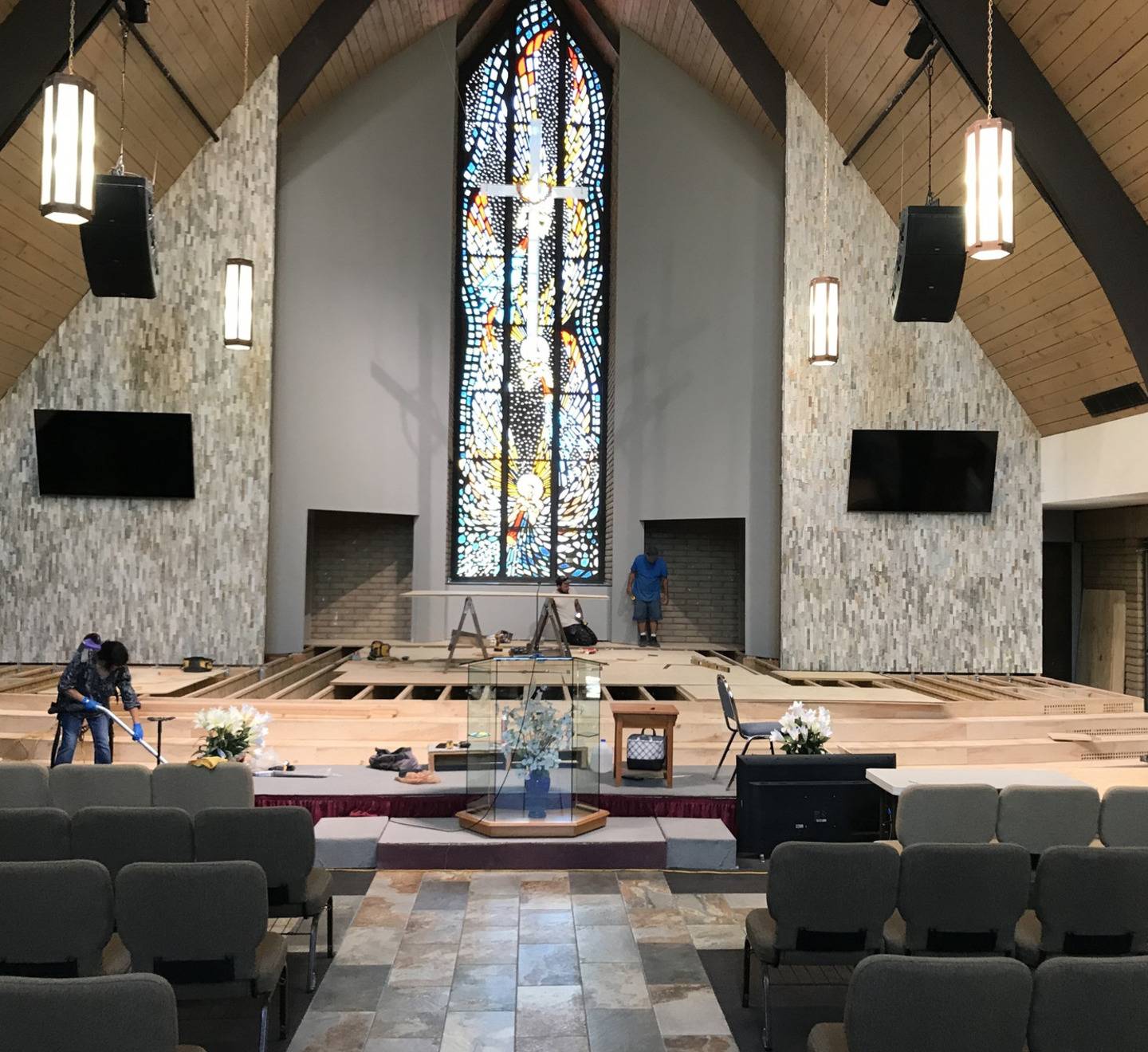 Desert Valley Adventist Church Home