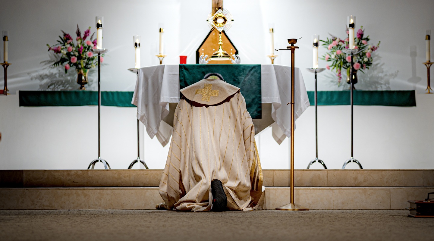 Saint Hedwig Catholic Church HOURS/CONTACT