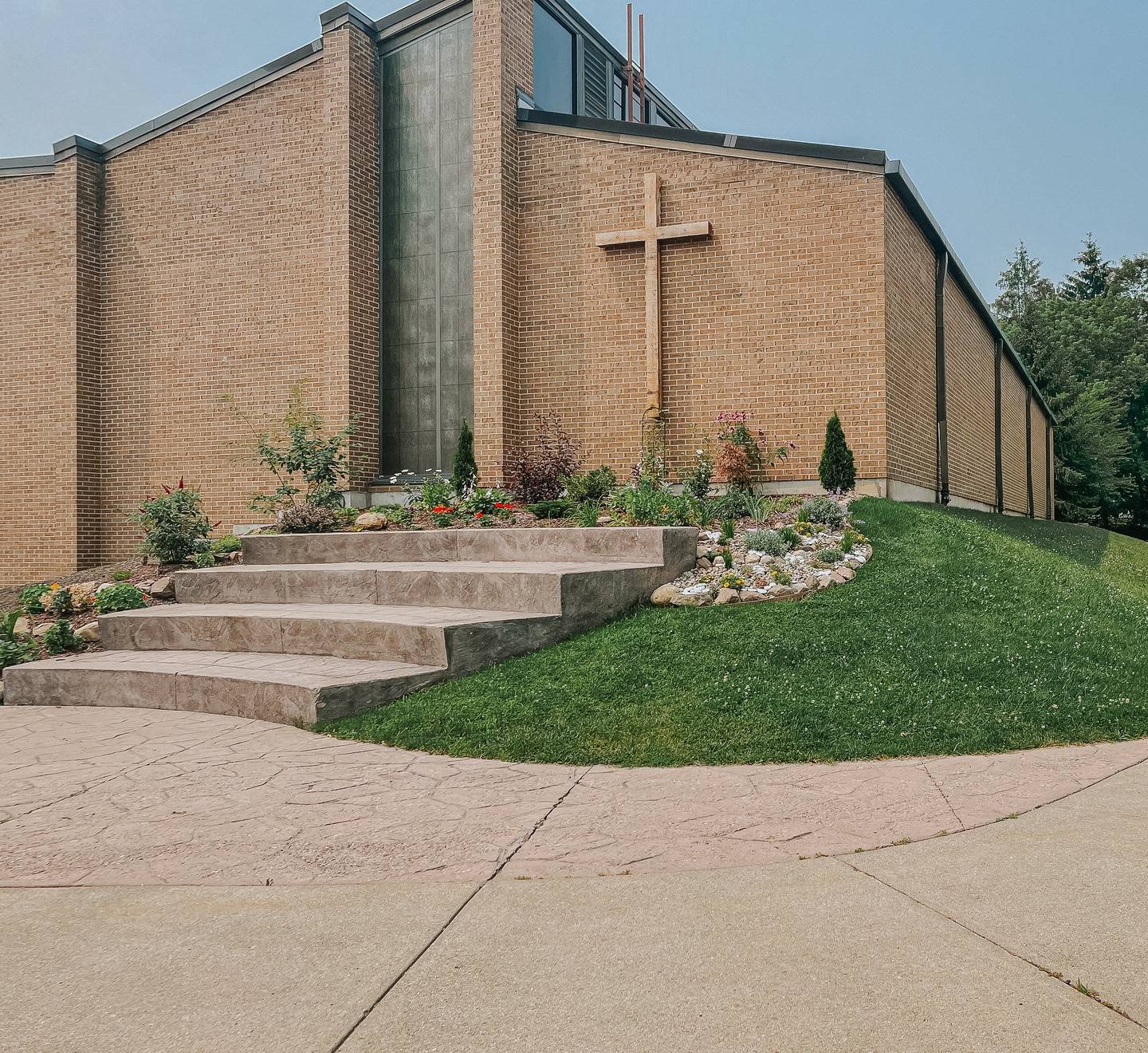 Edgewood Church Rochester, NY HOME