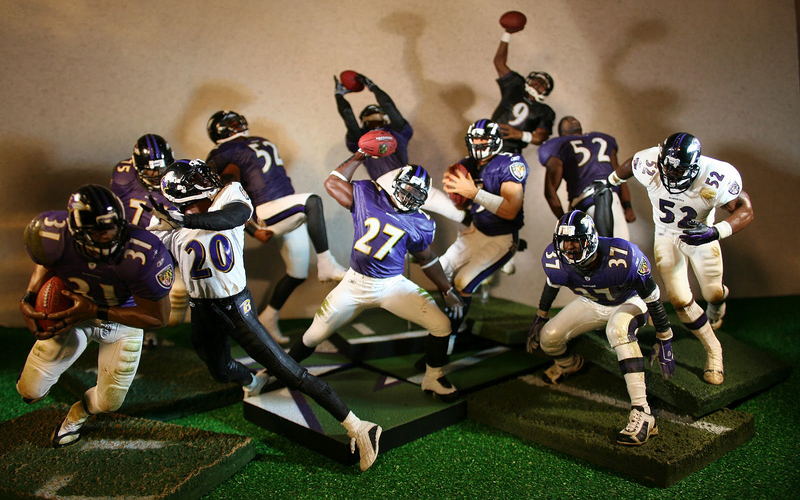 NFL Action Figures Can Kick Off Your Football Collection CompleteSet