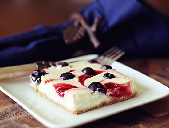 swirled-cheesecake-bars-main