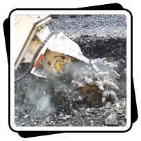 AQ3XL on CAT320 Rock Removal Next to Train Tracks