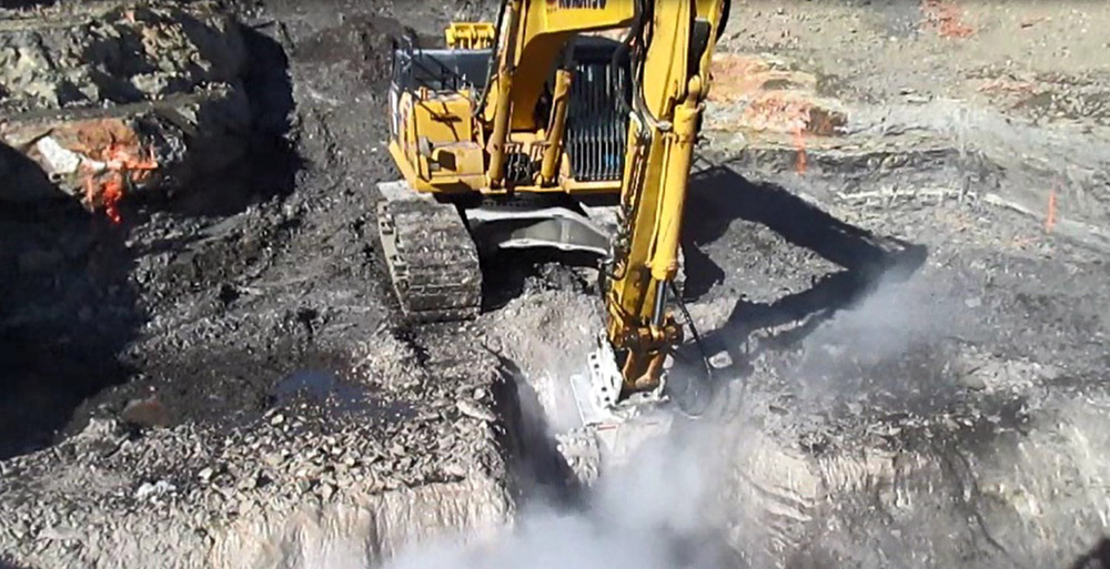 Project Antraquip AQ4XL PC450 Cutting Hard Sandstone