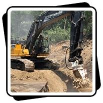 AQ-5 on JD470 Trenching Limestone for Pipeline Project Near Chicago, IL